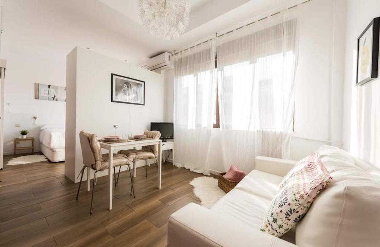 Apartmán Alfonso XIII Madrid Exteriér fotografie