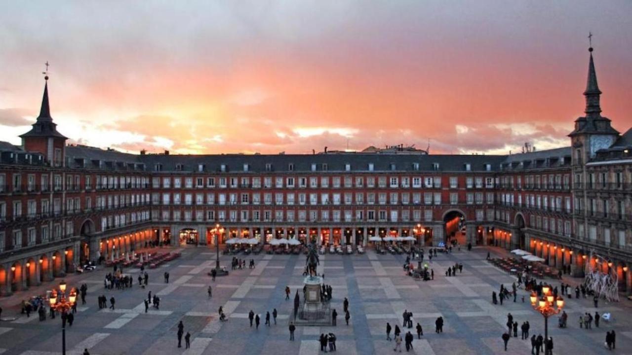 Apartmán Alfonso XIII Madrid Exteriér fotografie