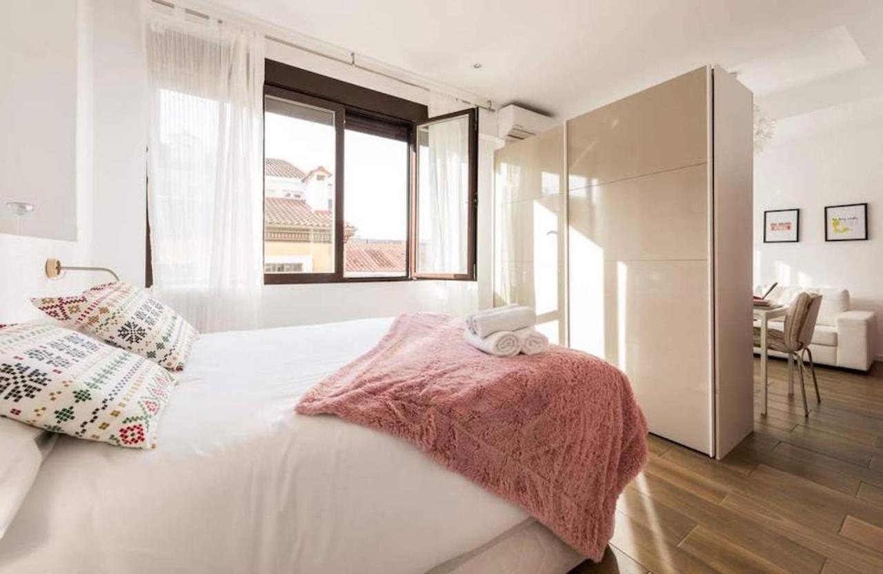 Apartmán Alfonso XIII Madrid Exteriér fotografie
